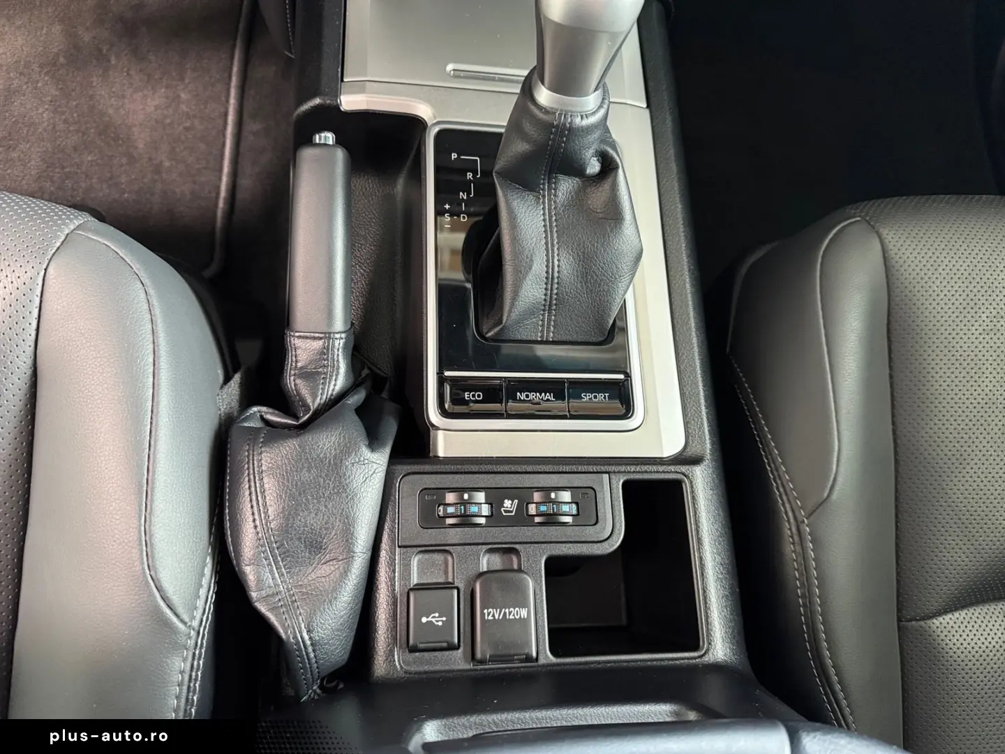 TOYOTA Land Cruiser 2024 — imagine 13