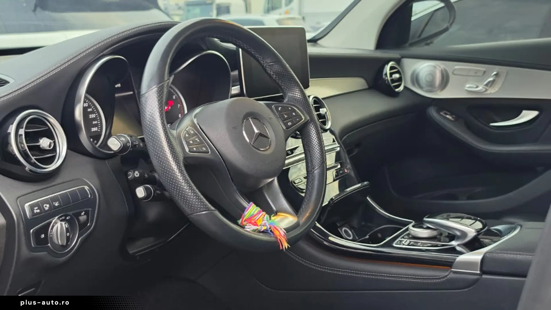 Mercedes-Benz-GLC300 Garantie 36 luni Burmester TVA