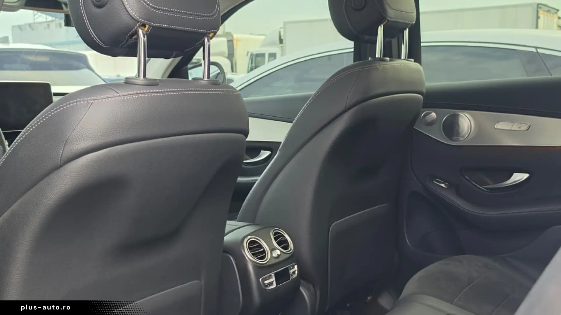 Mercedes-Benz-GLC300 Garantie 36 luni Burmester TVA