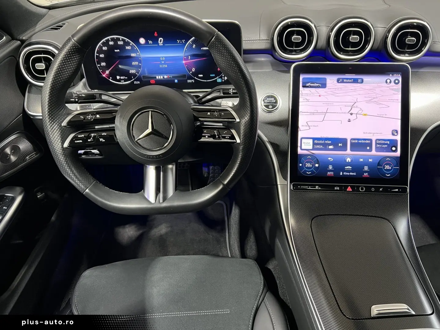 MERCEDES-BENZ C 300d 4M AMG Adva. Night Panorama Burmester