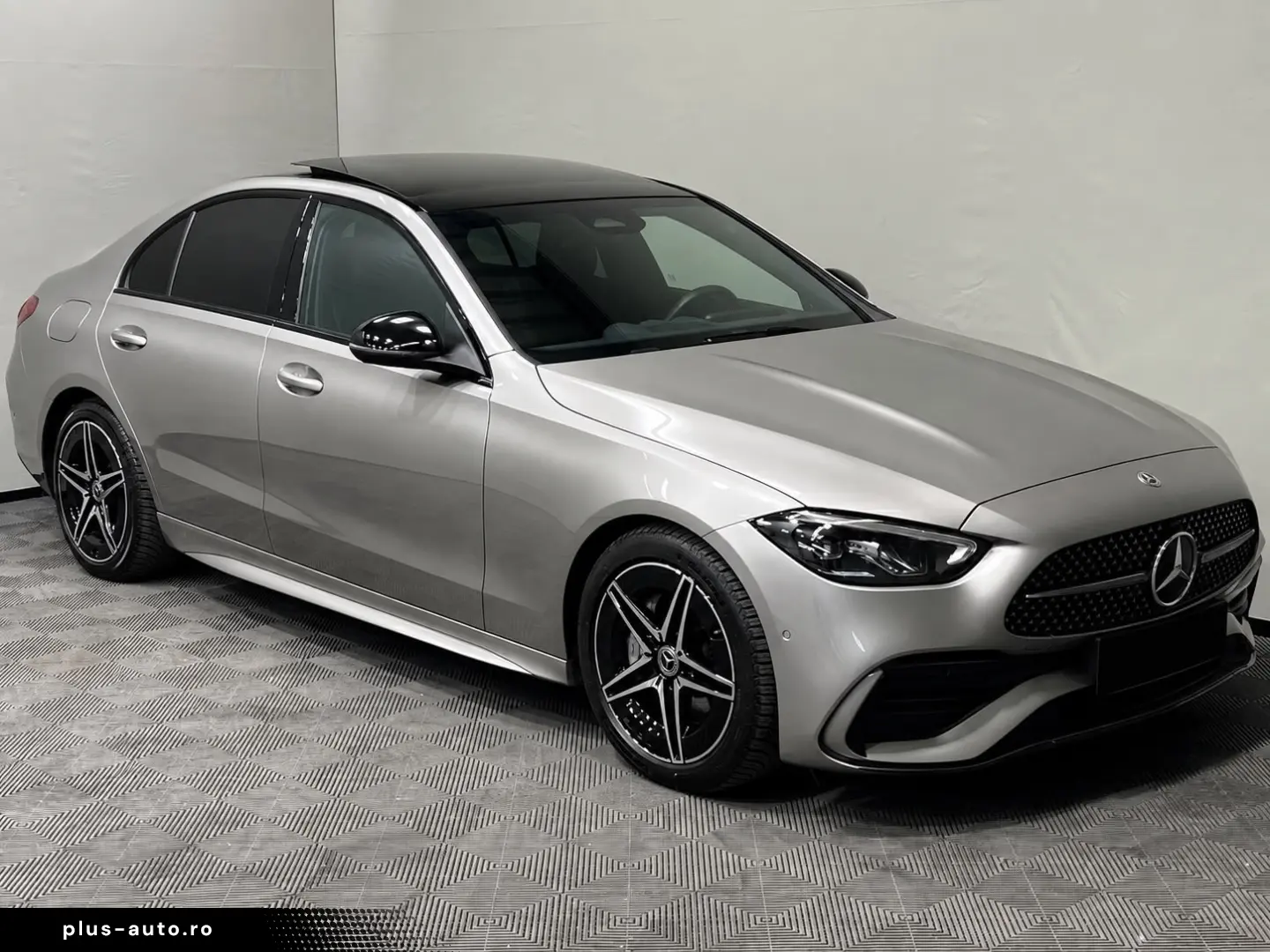 MERCEDES-BENZ Clasa C