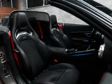 MERCEDES-BENZ SL 63 AMG