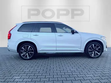 VOLVO XC90 B5 AWD Plus Dark