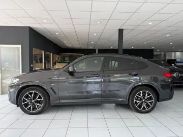 BMW X4 xDrive 20d M-PAKET PANO ACC KAMERA AHK HIFI
