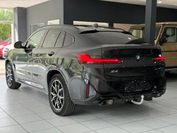 BMW X4 xDrive 20d M-PAKET PANO ACC KAMERA AHK HIFI