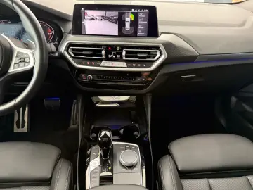 BMW X4 xDrive 20d M-PAKET PANO ACC KAMERA AHK HIFI