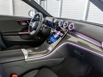 MERCEDES-BENZ C 300 d 4MATIC AMG Panorama
