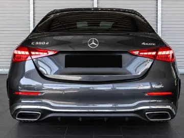MERCEDES-BENZ C 300 d 4MATIC AMG Panorama