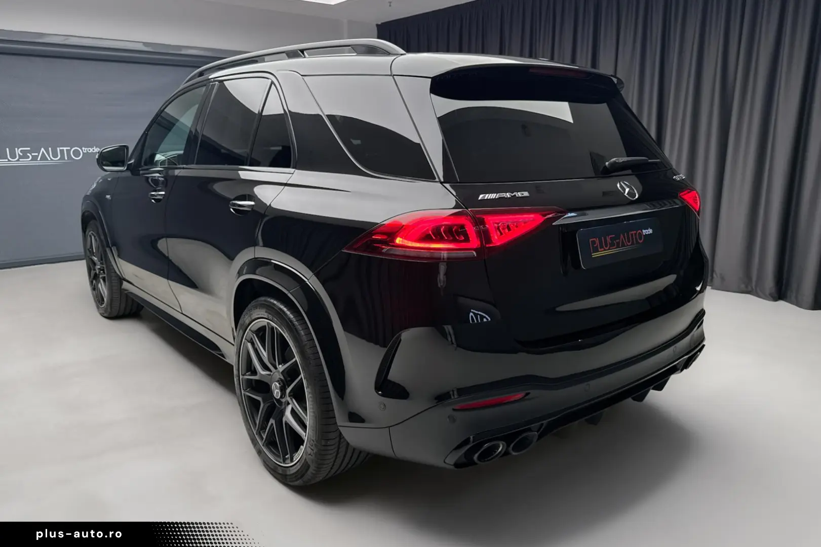 Mercedes-AMG GLE 53 4MATIC  AIRMATIC Burmester Pano