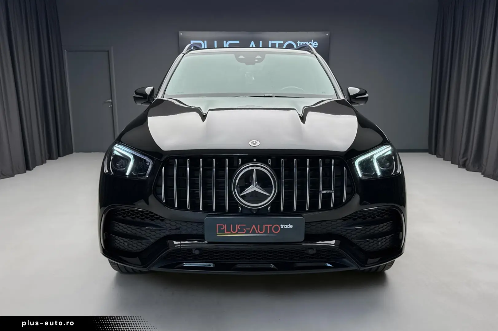 Mercedes-AMG GLE 53 4MATIC  AIRMATIC Burmester Pano