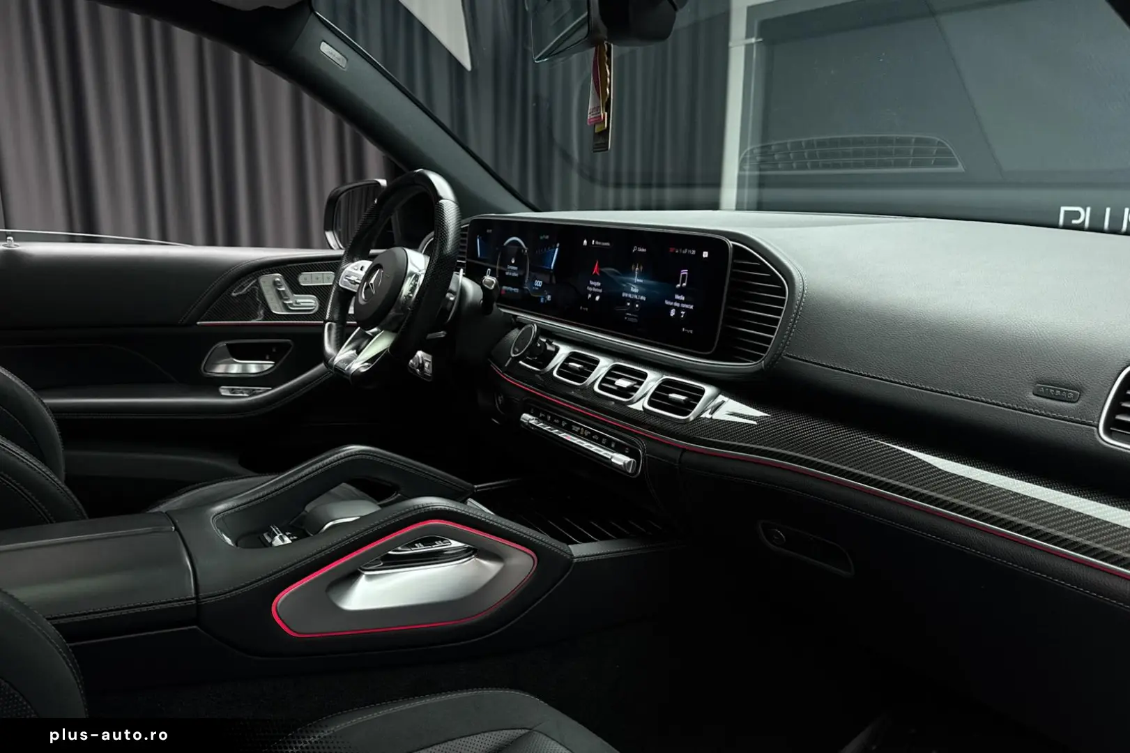Mercedes-AMG GLE 53 4MATIC  AIRMATIC Burmester Pano