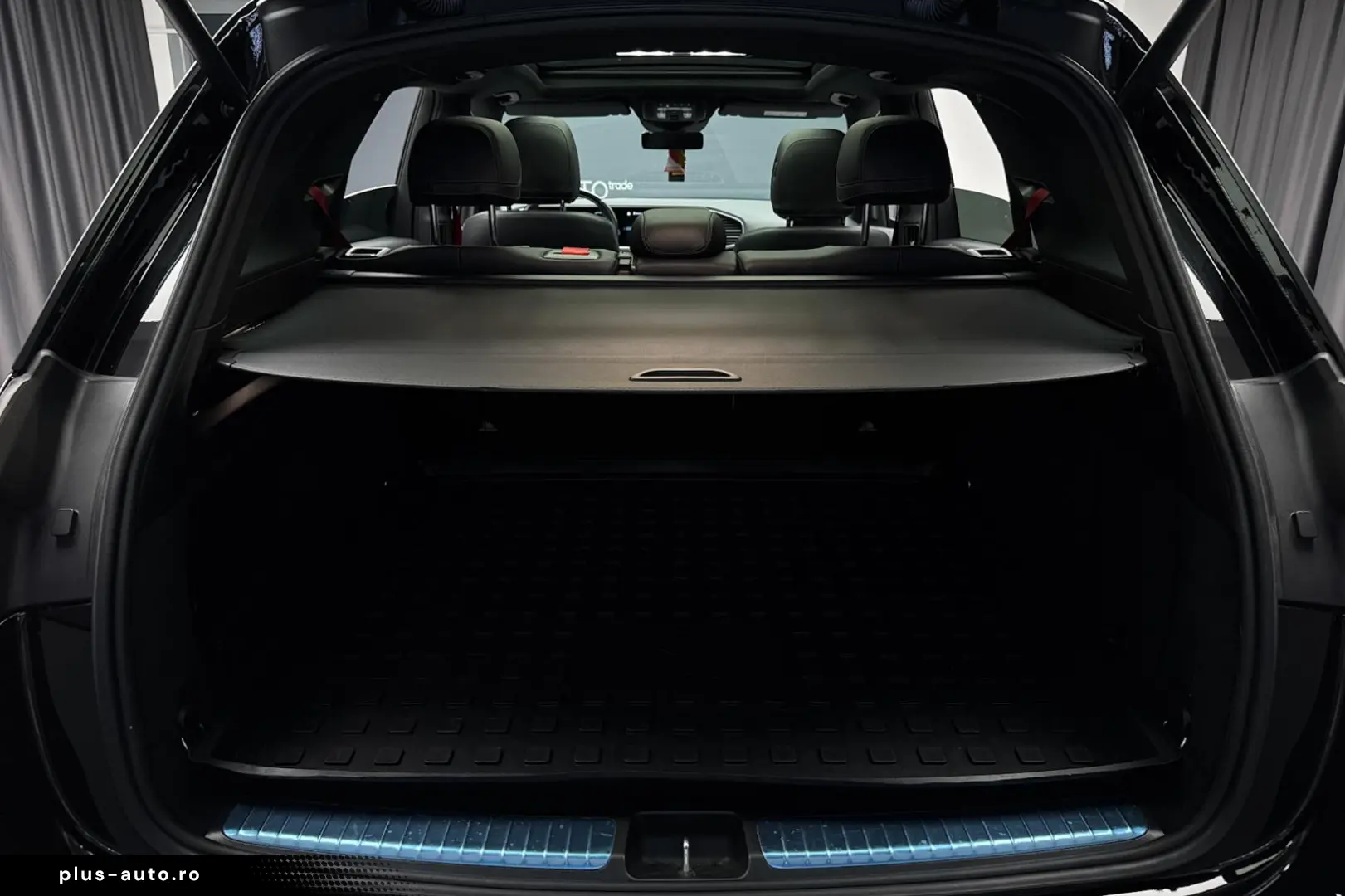 Mercedes-AMG GLE 53 4MATIC  AIRMATIC Burmester Pano