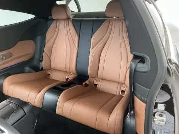 MERCEDES-BENZ CLE 220 d AMG Line Distronic Kamera Memory Nav