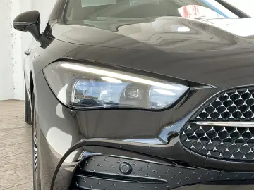 MERCEDES-BENZ CLE 220 d AMG Line Distronic Kamera Memory Nav