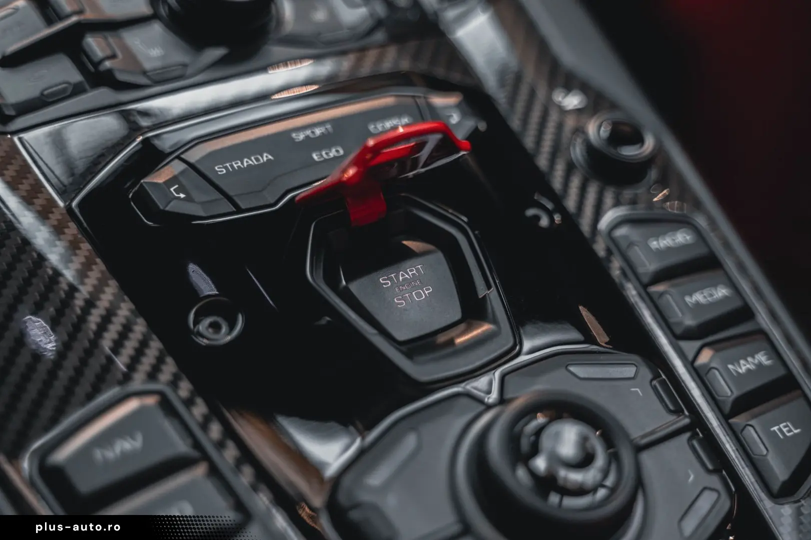 LAMBORGHINI Aventador S Roadster 1 of 1   AD PERSONAM   Samm