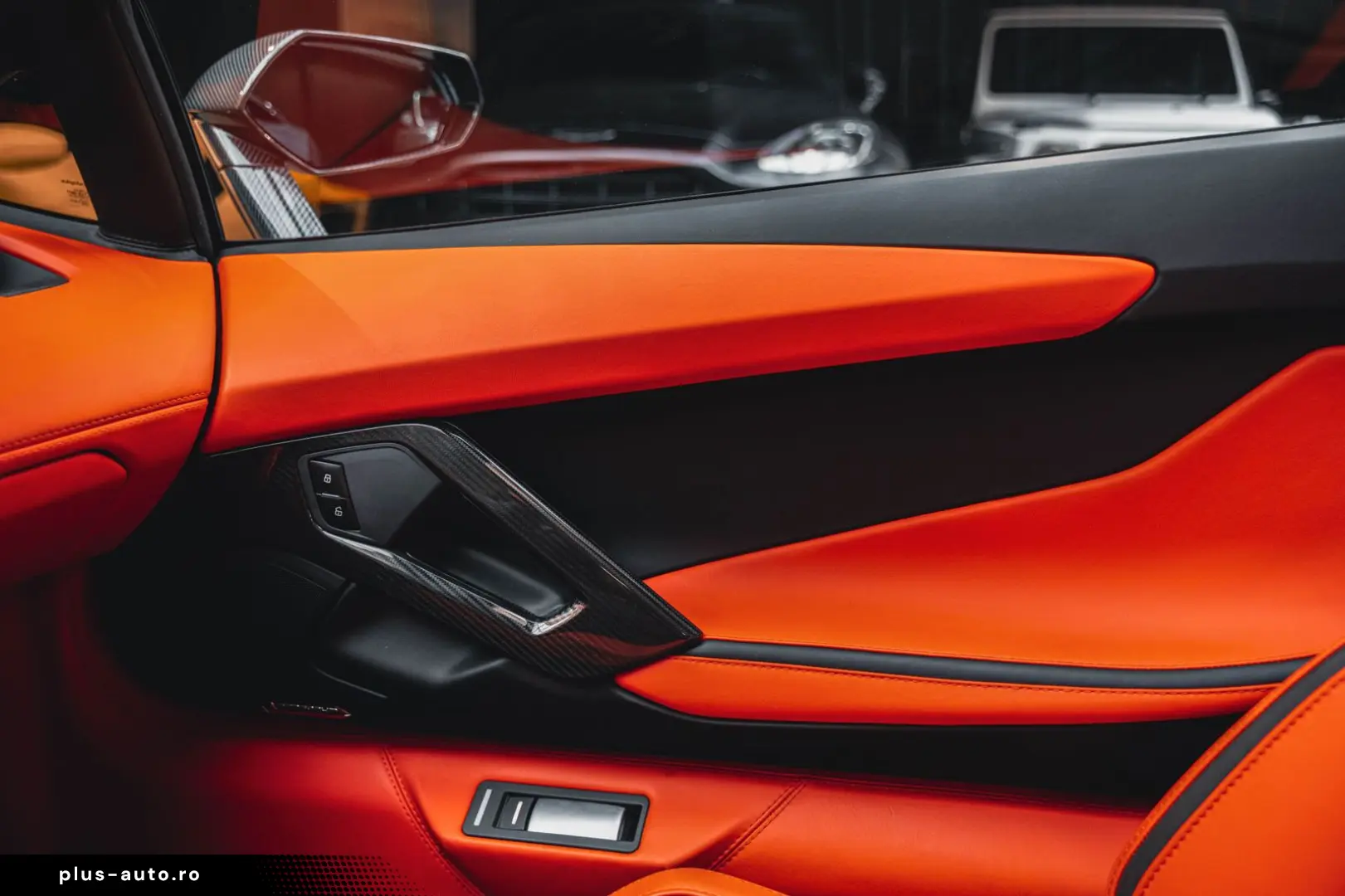 LAMBORGHINI Aventador S Roadster 1 of 1   AD PERSONAM   Samm