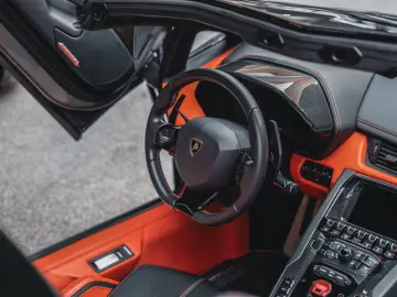 LAMBORGHINI Aventador S Roadster 1 of 1   AD PERSONAM   Samm