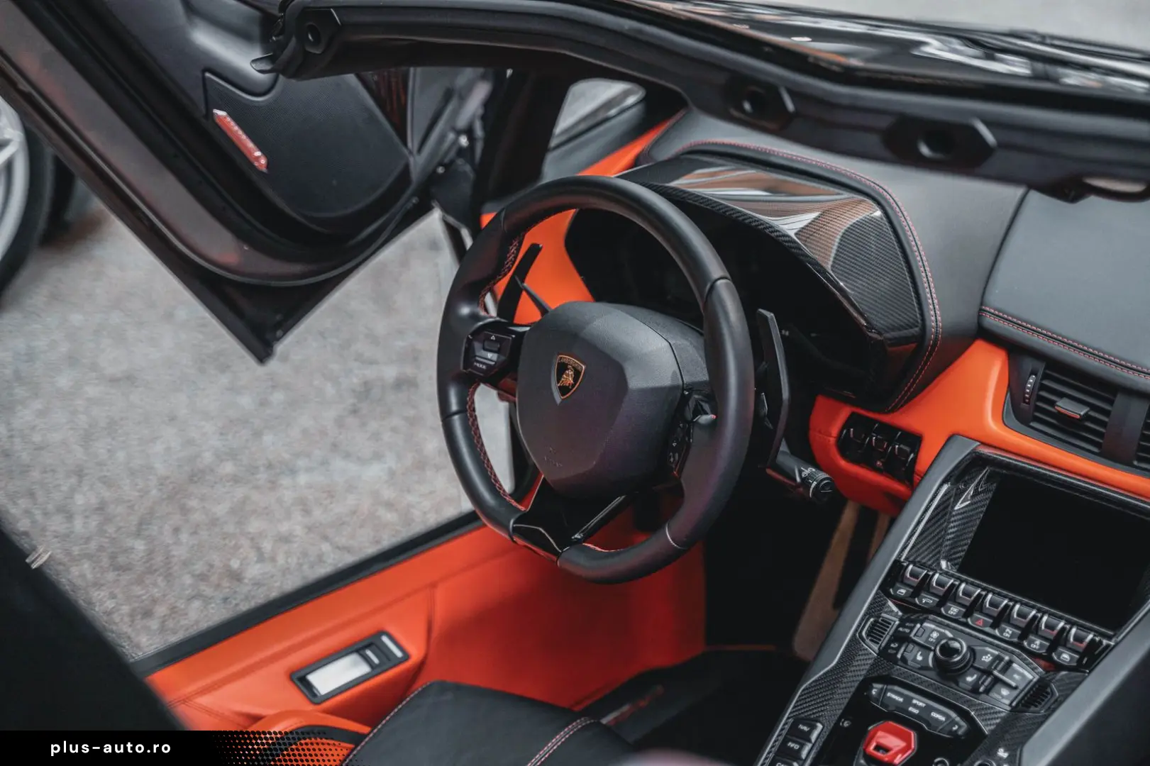 LAMBORGHINI Aventador S Roadster 1 of 1   AD PERSONAM   Samm
