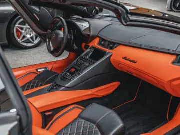 LAMBORGHINI Aventador S Roadster 1 of 1   AD PERSONAM   Samm
