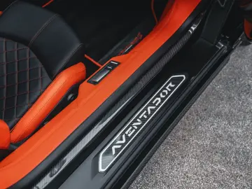 LAMBORGHINI Aventador S Roadster 1 of 1   AD PERSONAM   Samm