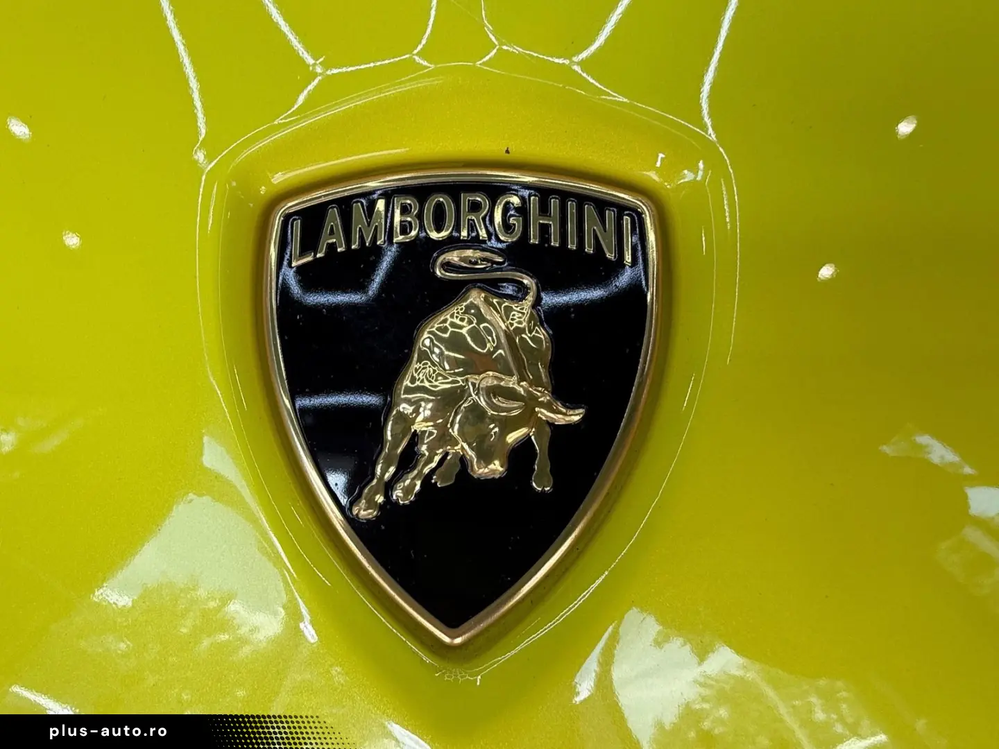 LAMBORGHINI Aventador S