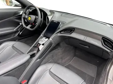 FERRARI Roma Spider  LED-Scheinwerfer 20 Zoll Felge