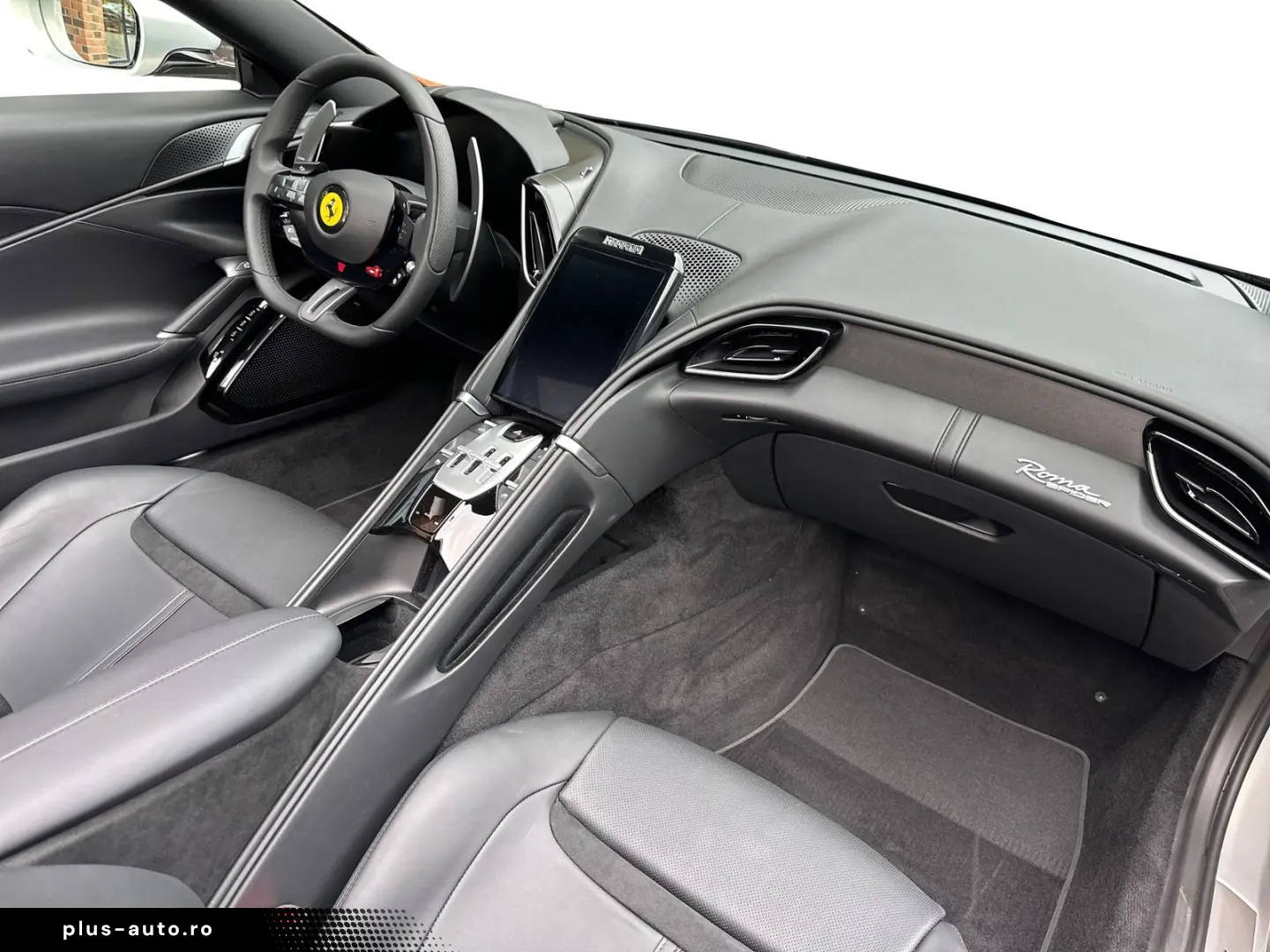 FERRARI Roma Spider  LED-Scheinwerfer 20 Zoll Felge
