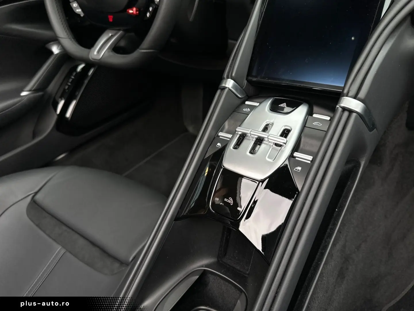 FERRARI Roma Spider  LED-Scheinwerfer 20 Zoll Felge