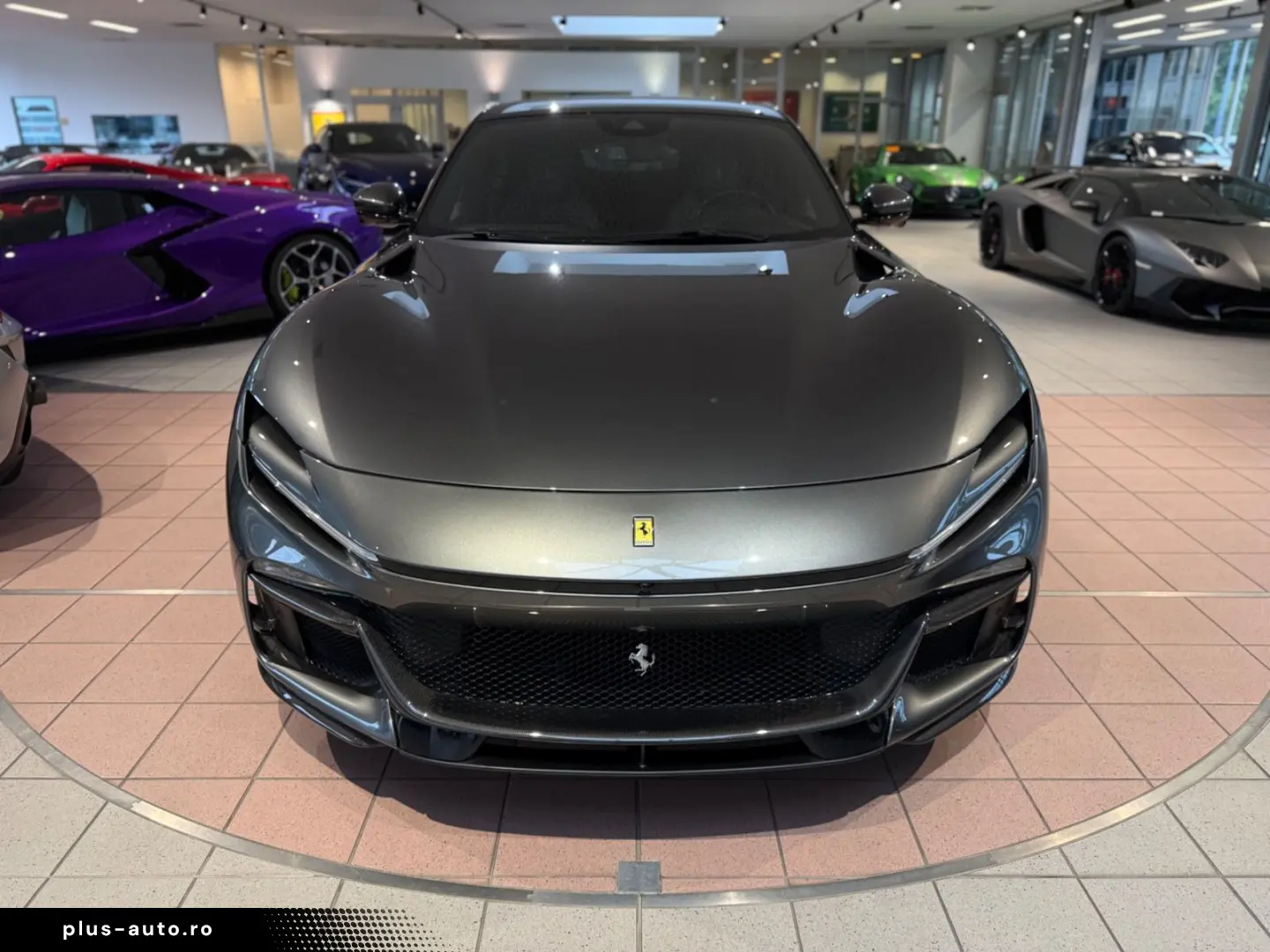 FERRARI Purosangue V12 CARBON