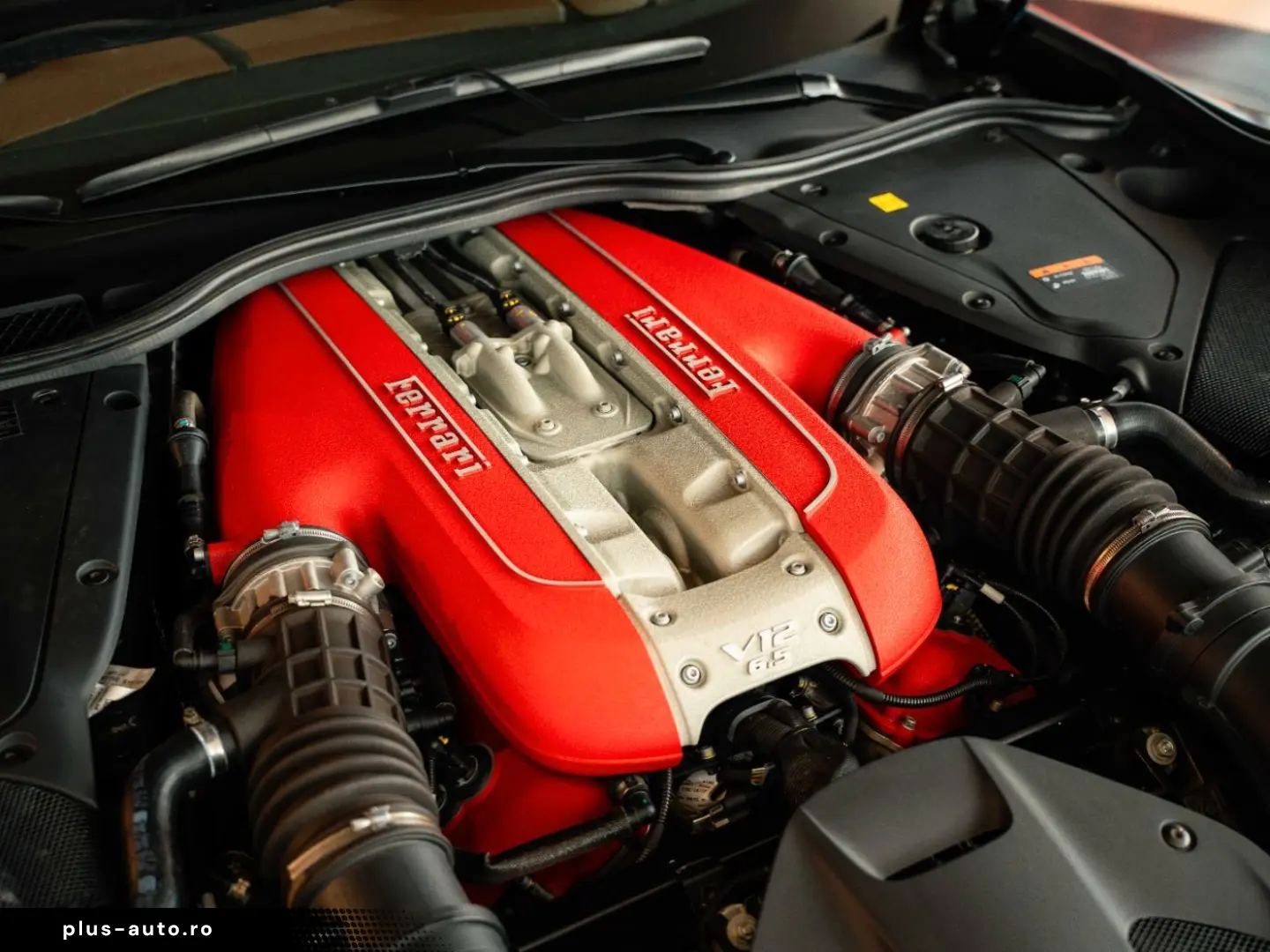 FERRARI 812 GTS VOLLFOLIERT Racingsitz HiFi-Premium