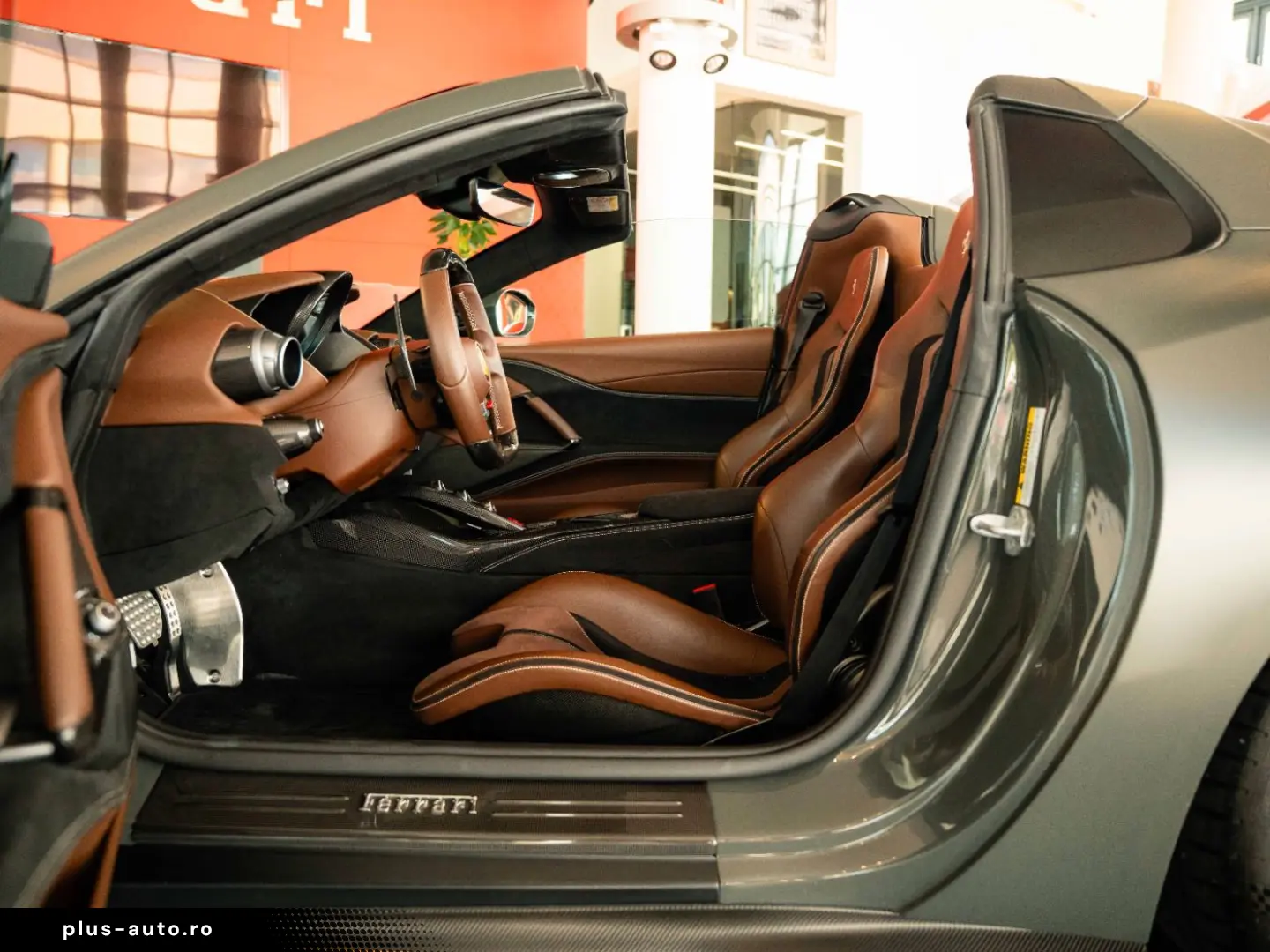FERRARI 812 GTS VOLLFOLIERT Racingsitz HiFi-Premium