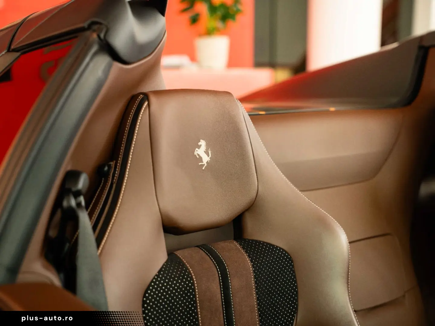 FERRARI 812 GTS VOLLFOLIERT Racingsitz HiFi-Premium