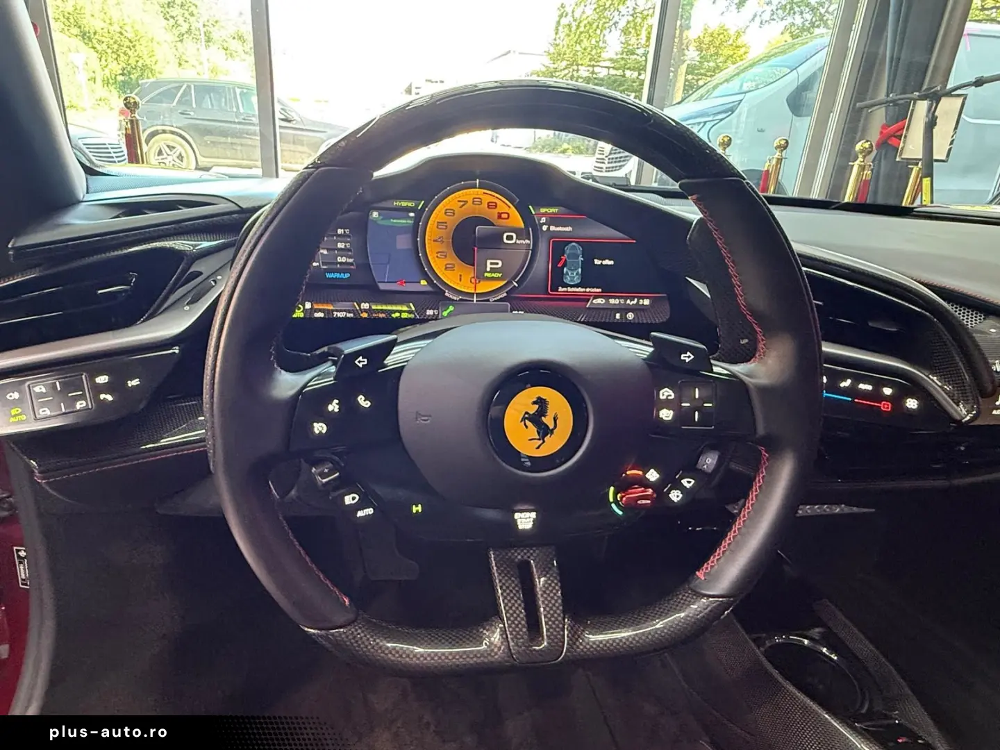 FERRARI SF90 STRADALE