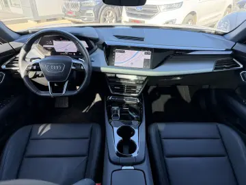 AUDI e-tron GT Quattro 360  B&O Pano HUD ACC Memory