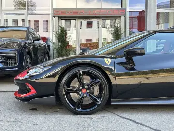 FERRARI 296 GTB Coupe MEGAVOLL!