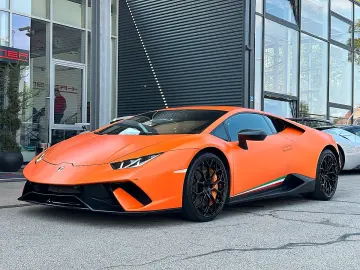 LAMBORGHINI Huracán Performante Aut.