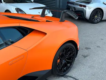 LAMBORGHINI Huracán Performante Aut.