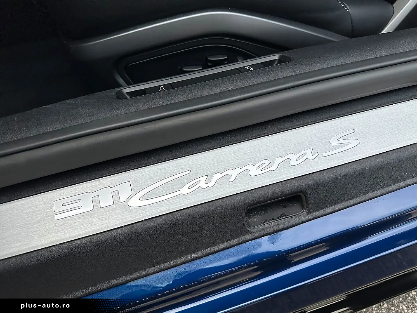 PORSCHE 911 992.1 Carrera Coupe S PDK   Keramik   Sch...