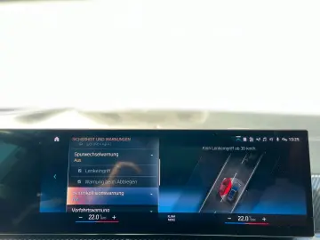 BMW X7 M60 i xD M Sport Pro PanoSky ACC