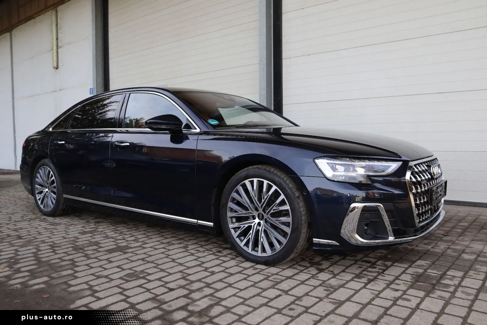 AUDI A8L 60 TFSI V8 lang exclusive RUHESITZ  AKTIV-FW