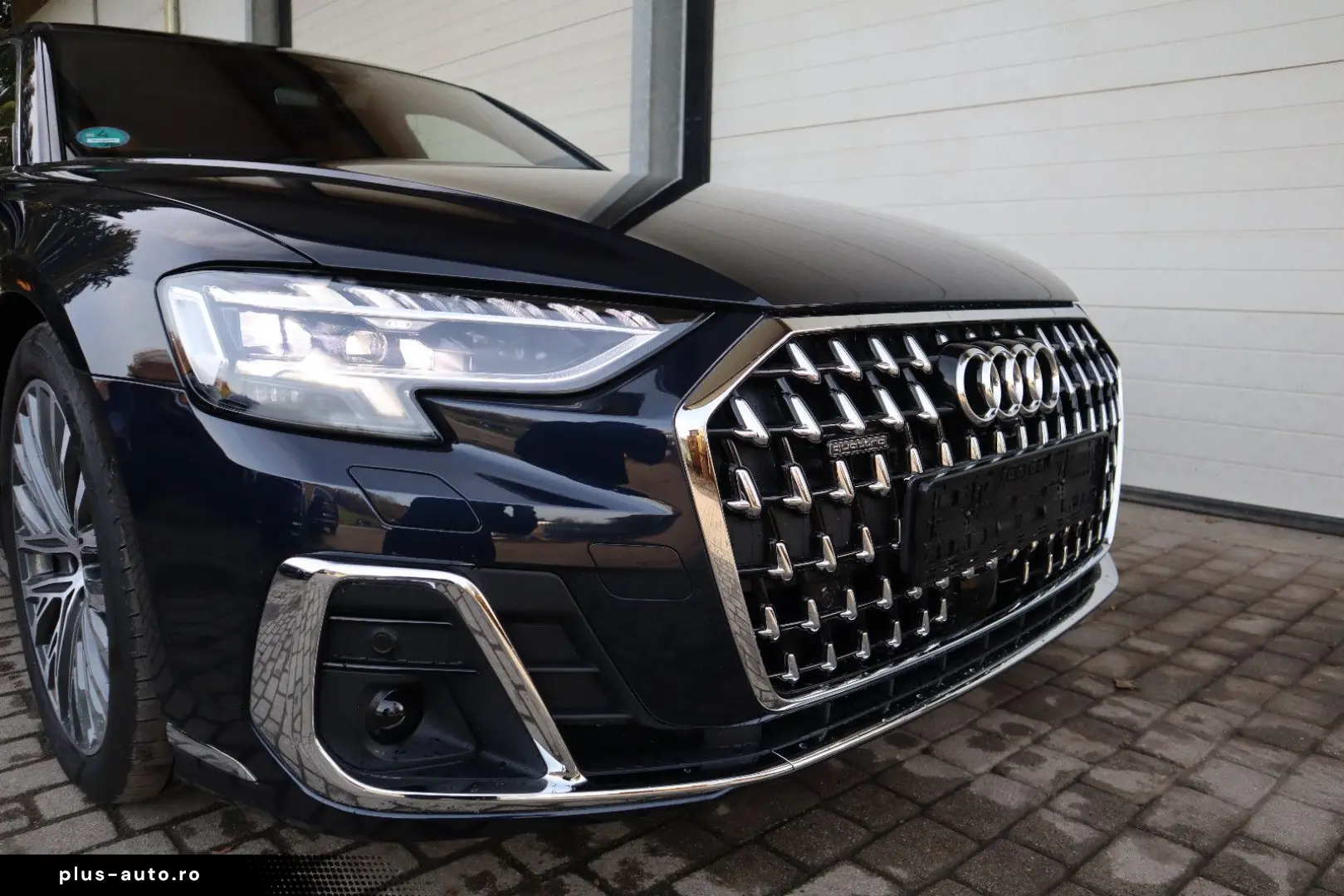 AUDI A8L 60 TFSI V8 lang exclusive RUHESITZ  AKTIV-FW