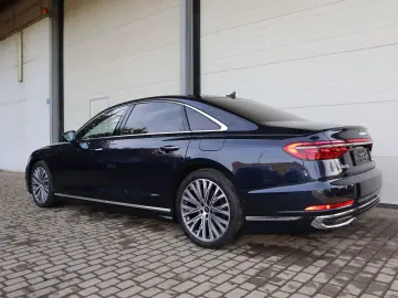 AUDI A8L 60 TFSI V8 lang exclusive RUHESITZ  AKTIV-FW