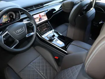 AUDI A8L 60 TFSI V8 lang exclusive RUHESITZ  AKTIV-FW