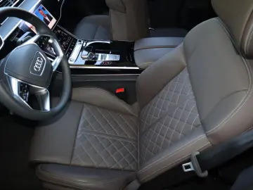 AUDI A8L 60 TFSI V8 lang exclusive RUHESITZ  AKTIV-FW