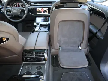 AUDI A8L 60 TFSI V8 lang exclusive RUHESITZ  AKTIV-FW