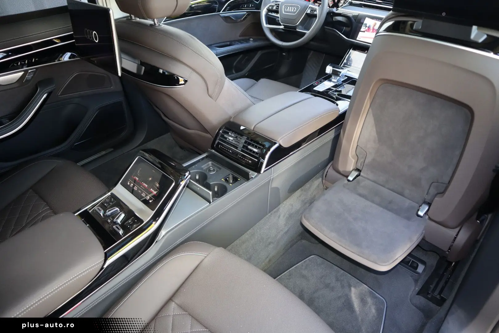 AUDI A8L 60 TFSI V8 lang exclusive RUHESITZ  AKTIV-FW