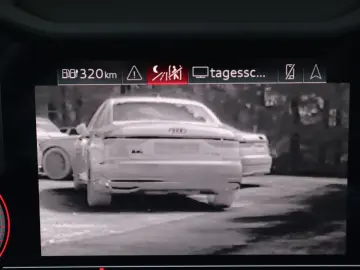 AUDI A8L 60 TFSI V8 lang exclusive RUHESITZ  AKTIV-FW