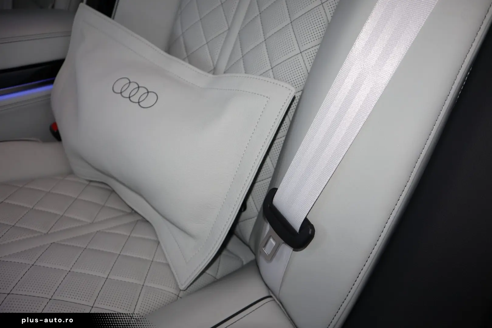 AUDI A8L 60 TFSI V8 lang exclusive S-Line UPE 207.305