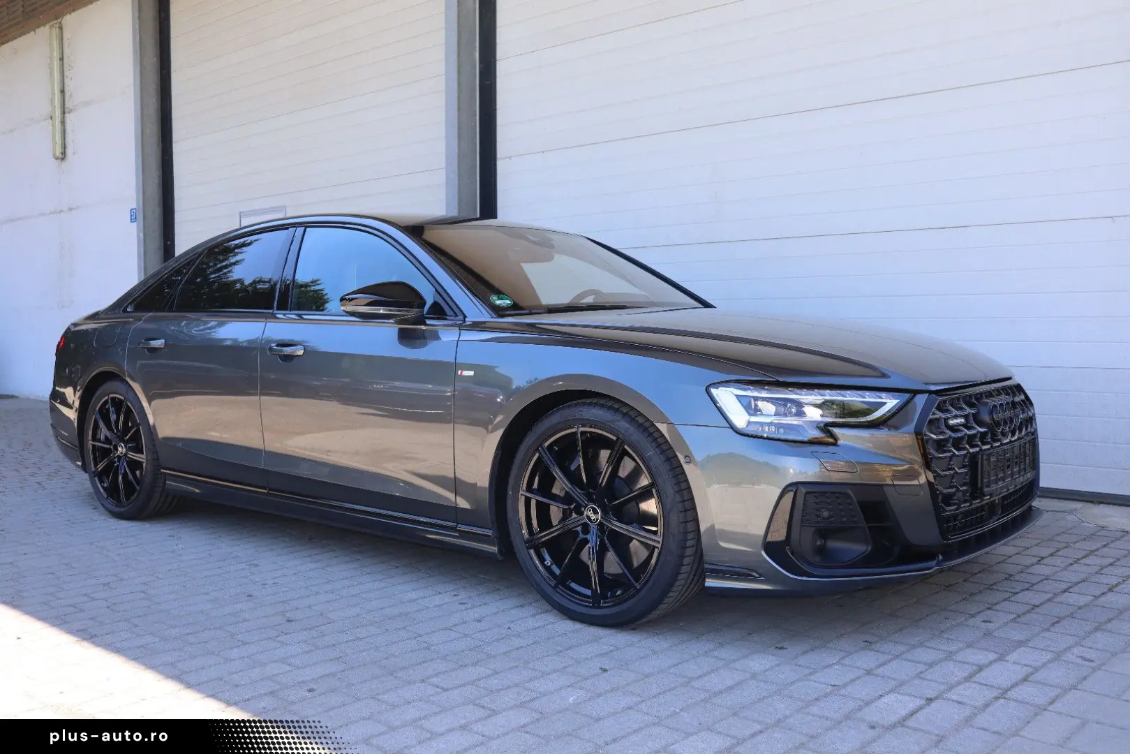 AUDI A8 60 TFSI V8 quattro exclusive BLACK-P VOLLEDER