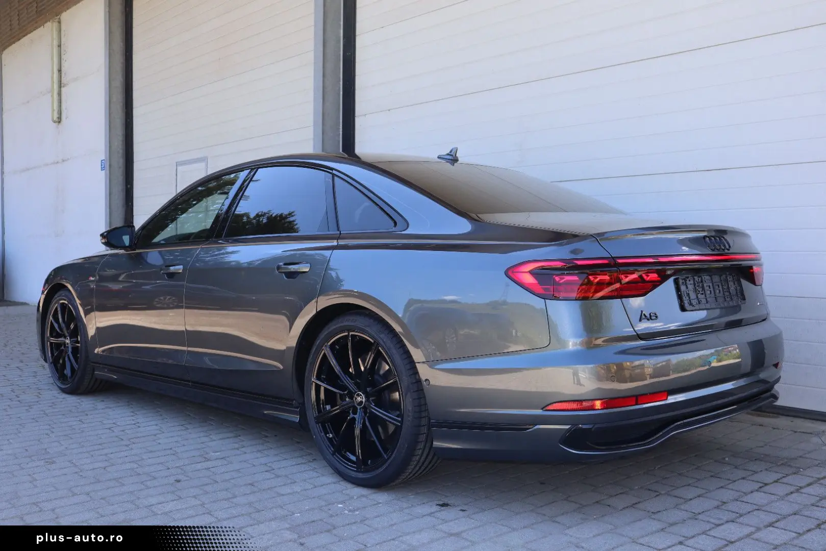 AUDI A8 60 TFSI V8 quattro exclusive BLACK-P VOLLEDER